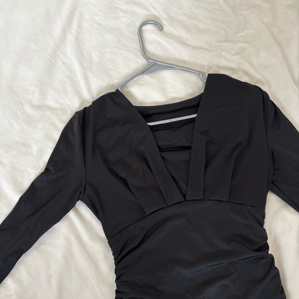 Elegant Black Long Sleeve Dress